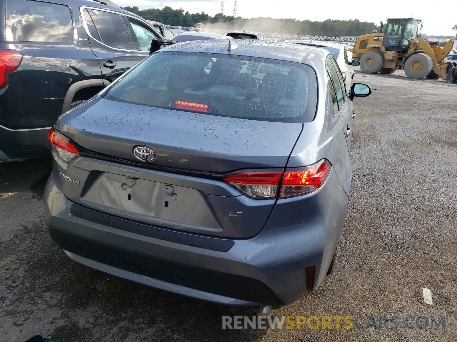 4 Photograph of a damaged car 5YFEPMAEXMP228585 TOYOTA COROLLA 2021