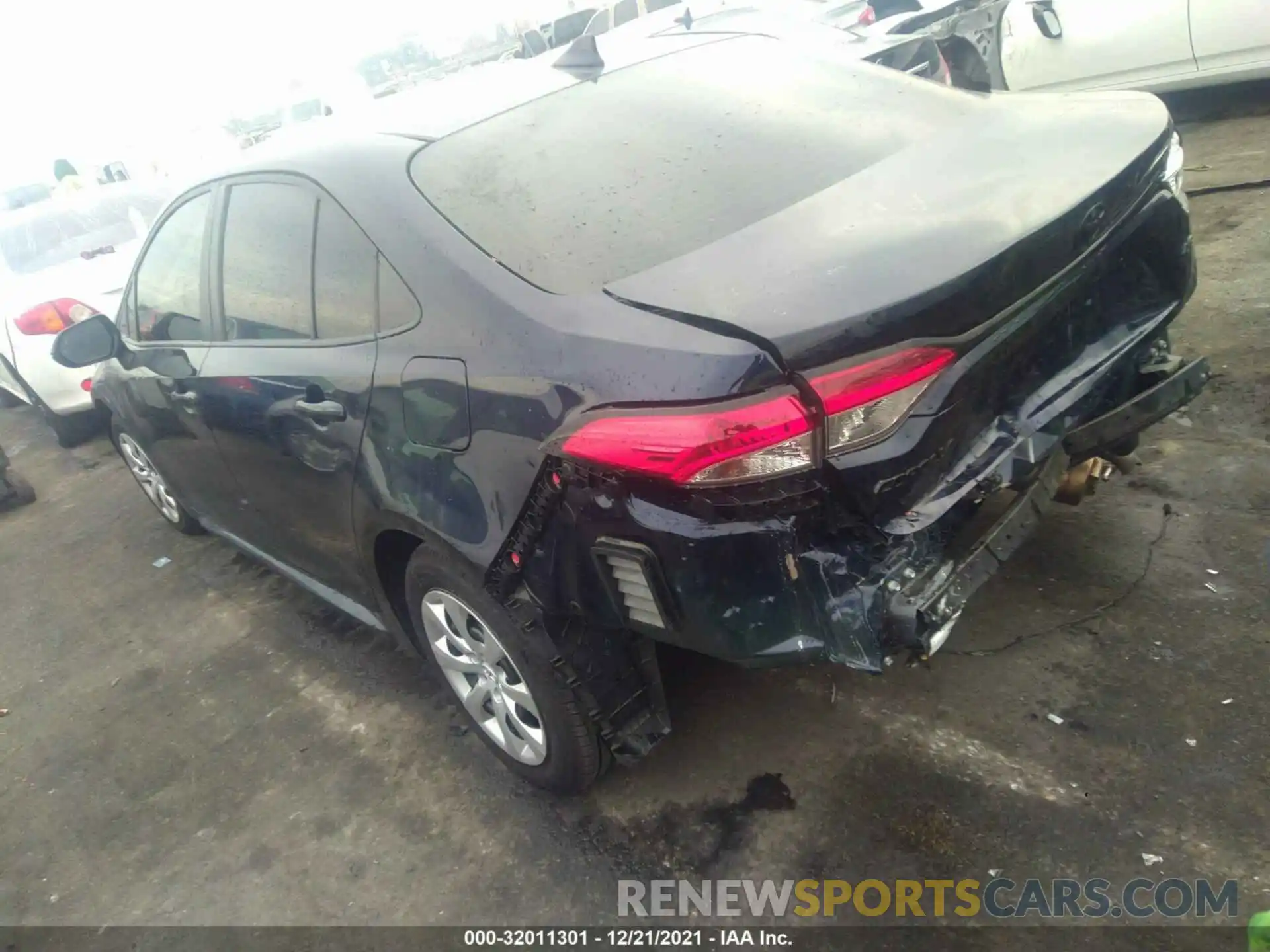 3 Photograph of a damaged car 5YFEPMAEXMP228814 TOYOTA COROLLA 2021