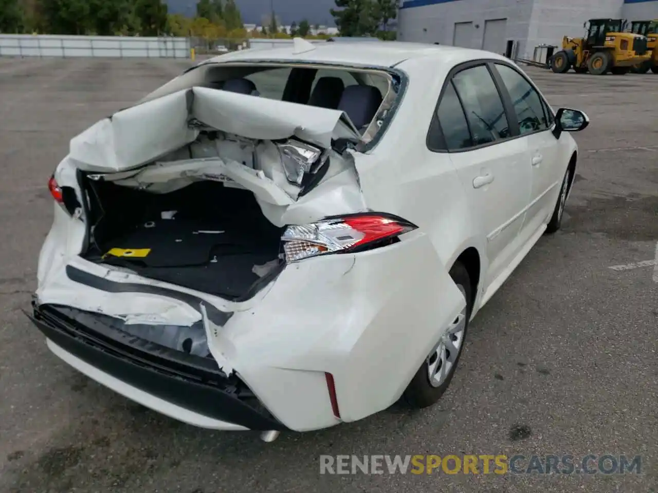 4 Photograph of a damaged car 5YFEPMAEXMP229946 TOYOTA COROLLA 2021