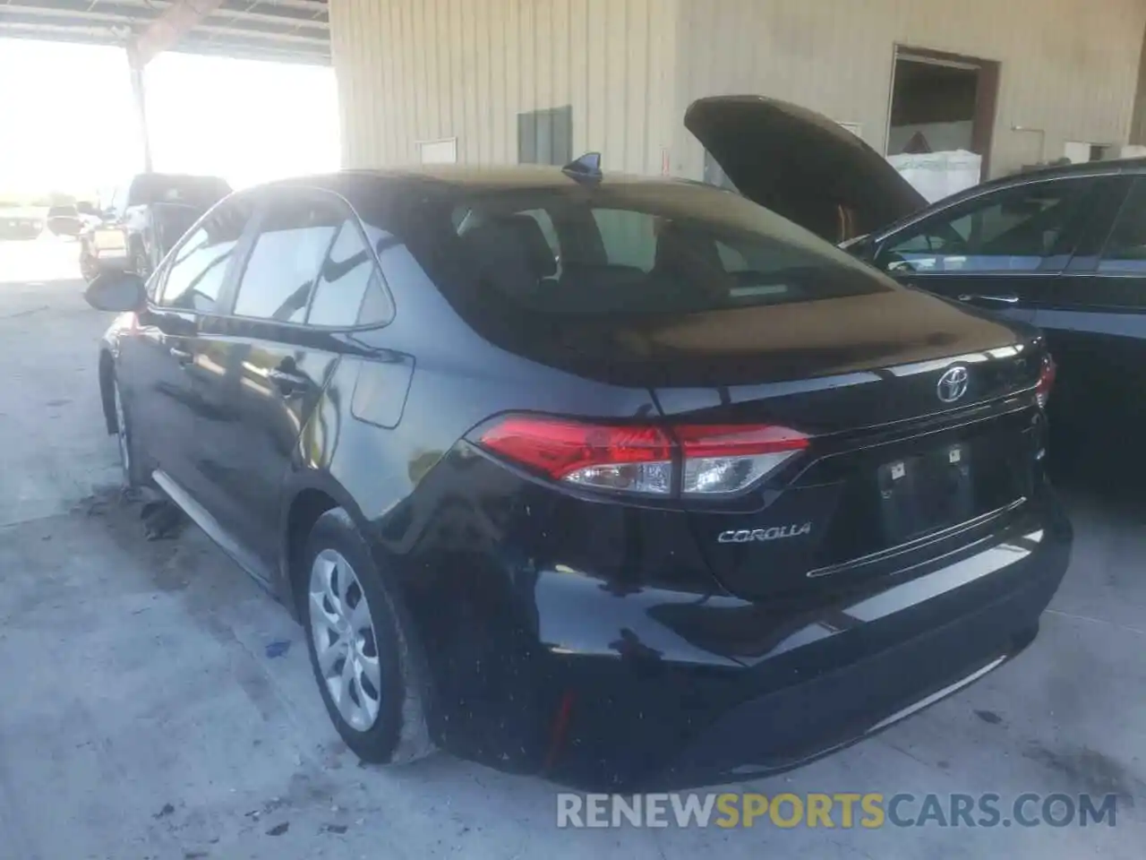 3 Photograph of a damaged car 5YFEPMAEXMP231034 TOYOTA COROLLA 2021