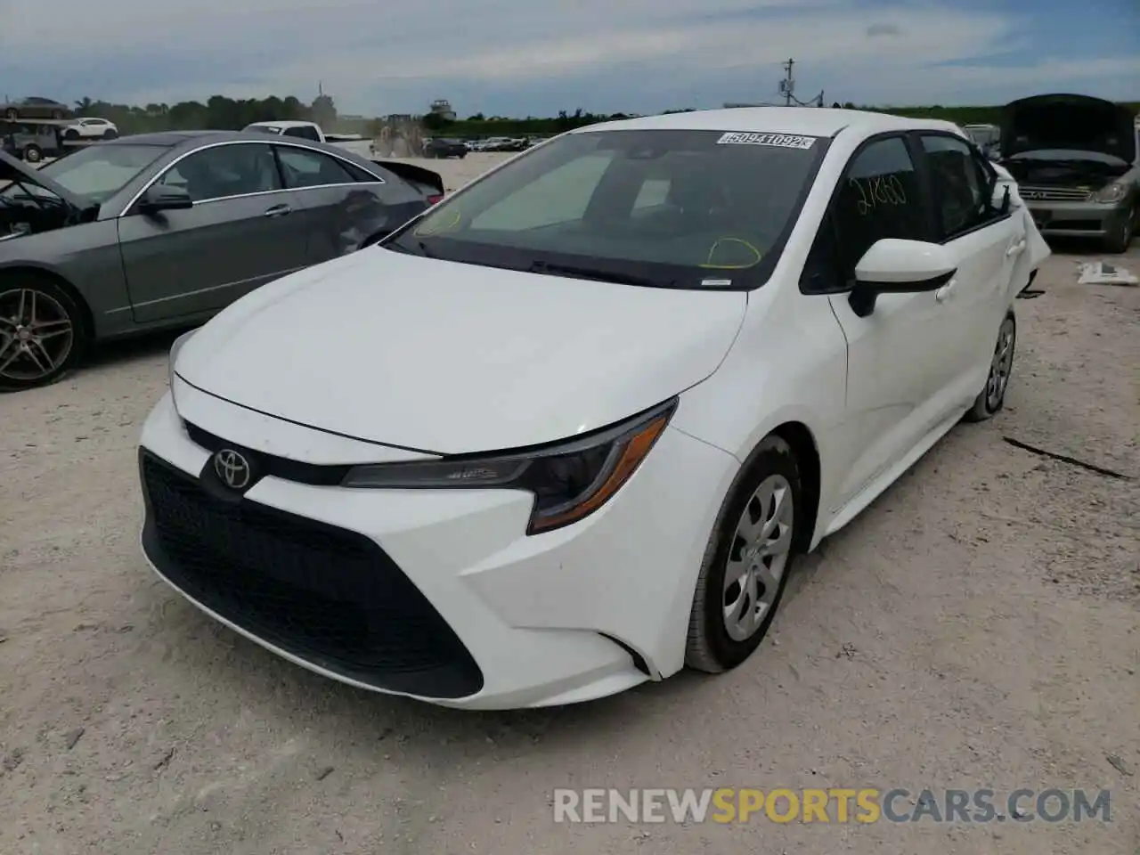 2 Photograph of a damaged car 5YFEPMAEXMP231602 TOYOTA COROLLA 2021