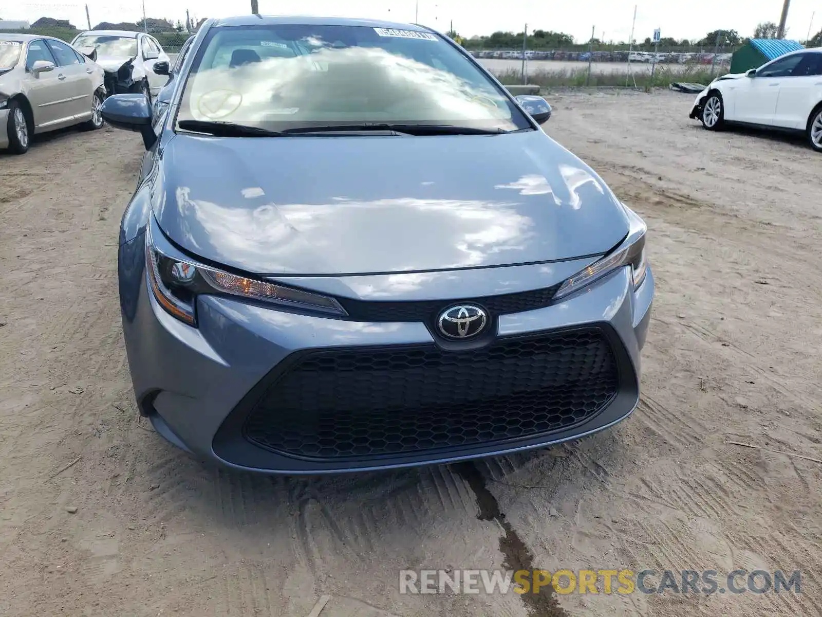 9 Photograph of a damaged car 5YFEPMAEXMP231664 TOYOTA COROLLA 2021