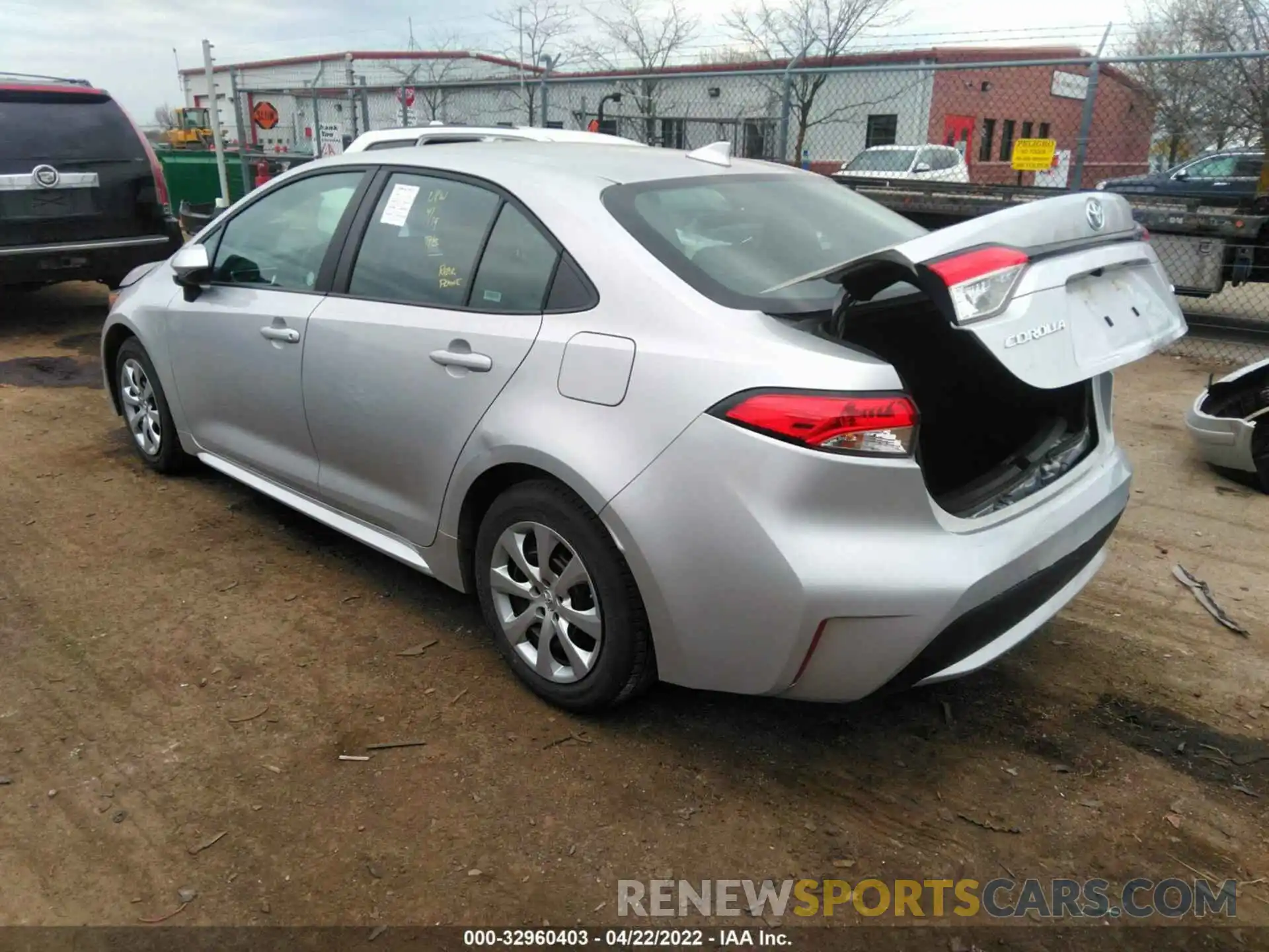 3 Photograph of a damaged car 5YFEPMAEXMP234015 TOYOTA COROLLA 2021