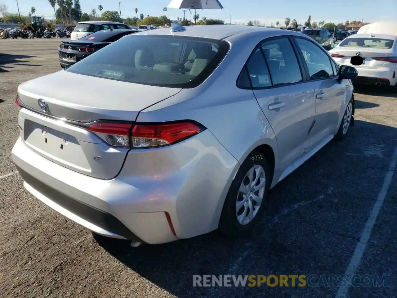 4 Photograph of a damaged car 5YFEPMAEXMP234130 TOYOTA COROLLA 2021