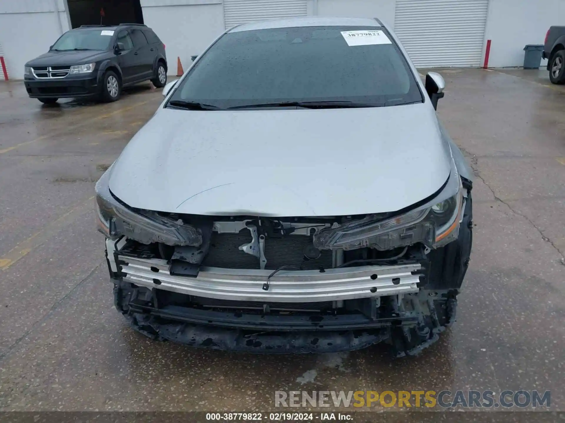 17 Photograph of a damaged car 5YFEPMAEXMP235438 TOYOTA COROLLA 2021