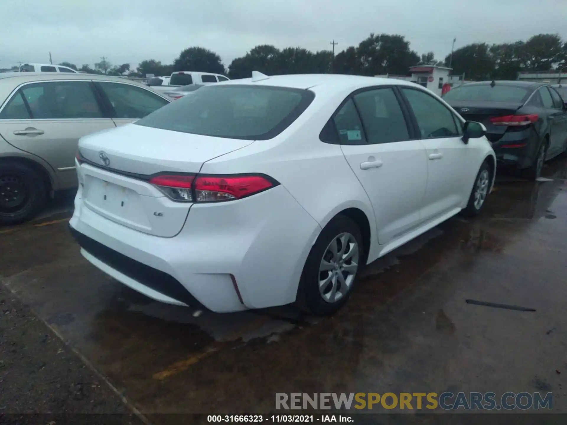 4 Photograph of a damaged car 5YFEPMAEXMP236539 TOYOTA COROLLA 2021