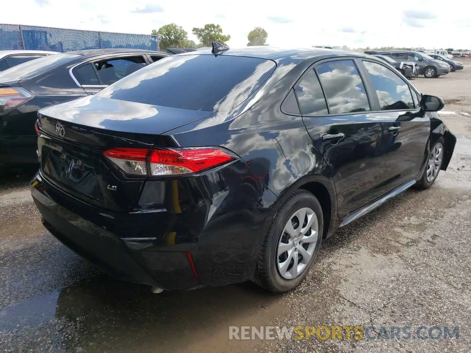 4 Photograph of a damaged car 5YFEPMAEXMP236976 TOYOTA COROLLA 2021