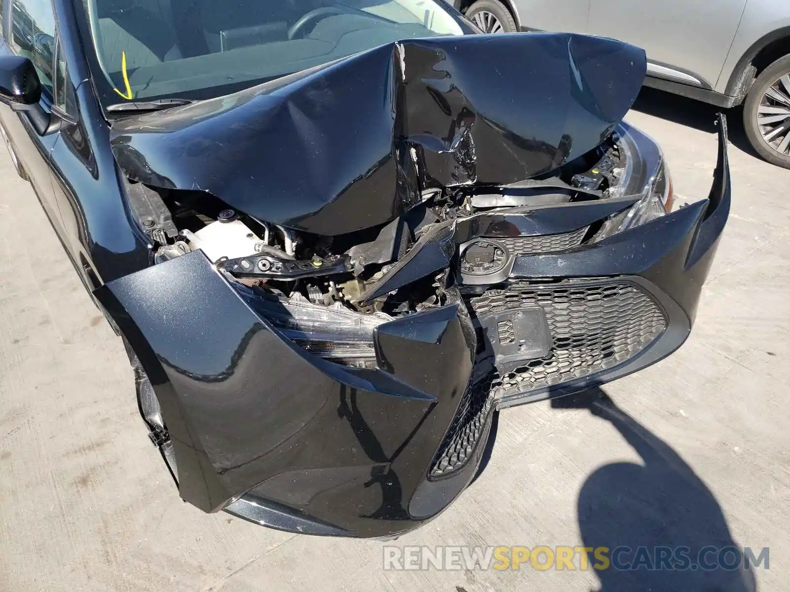 9 Photograph of a damaged car 5YFEPMAEXMP237321 TOYOTA COROLLA 2021