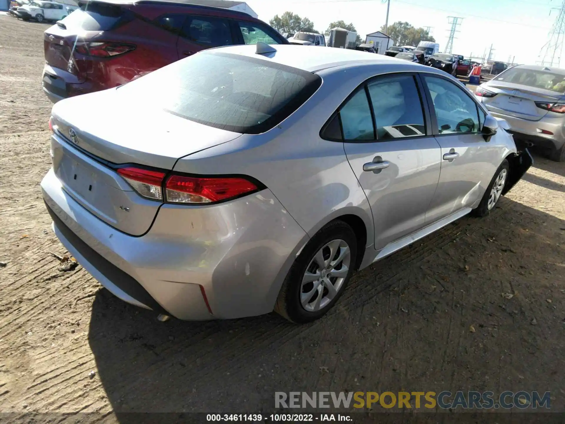 4 Photograph of a damaged car 5YFEPMAEXMP242888 TOYOTA COROLLA 2021