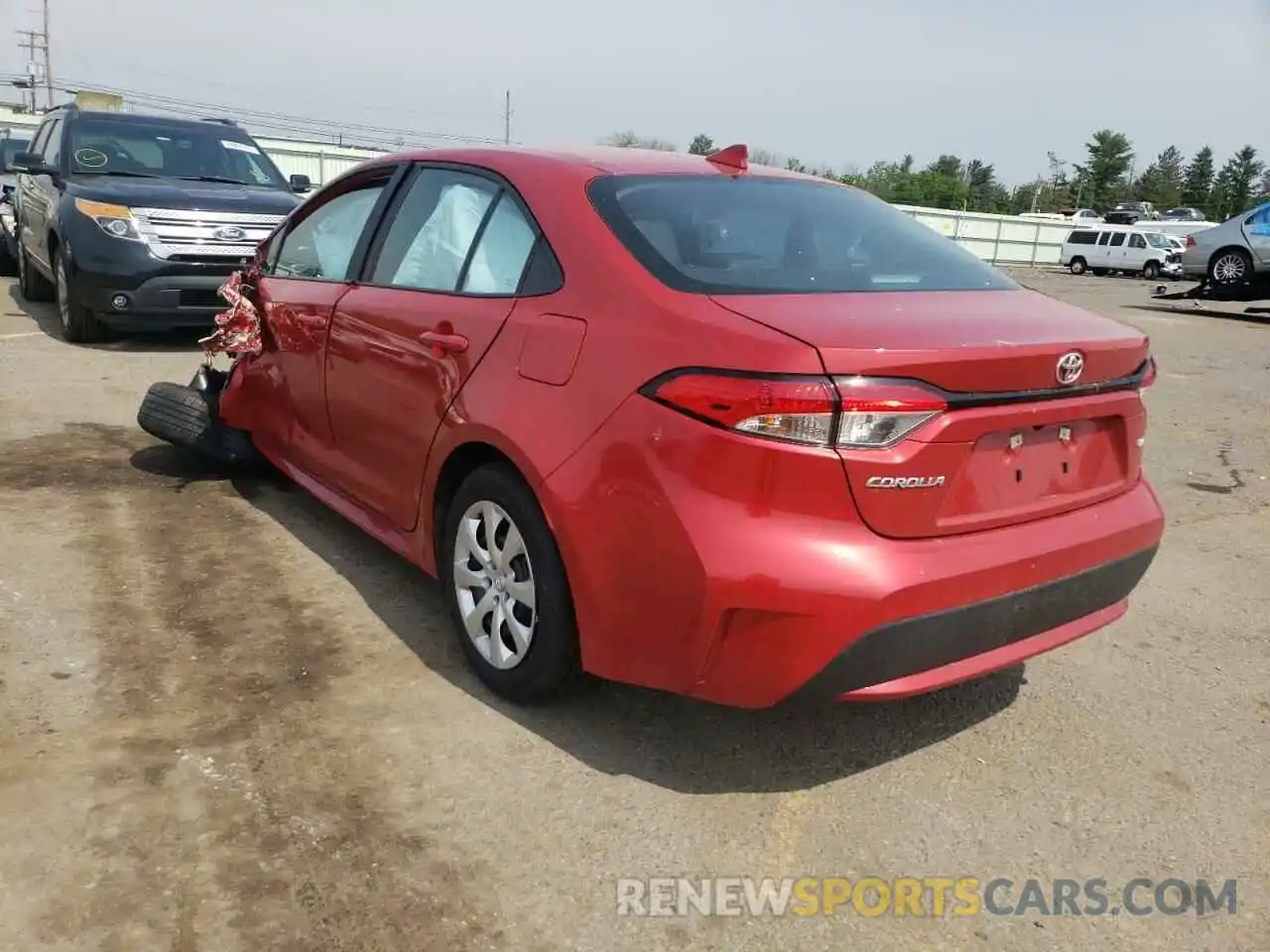 3 Photograph of a damaged car 5YFEPMAEXMP245404 TOYOTA COROLLA 2021