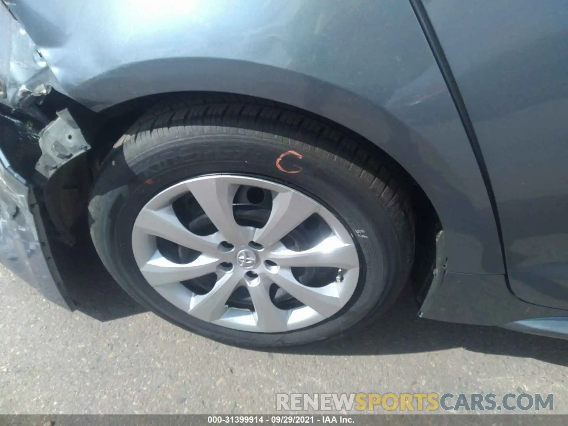 14 Photograph of a damaged car 5YFEPMAEXMP247122 TOYOTA COROLLA 2021