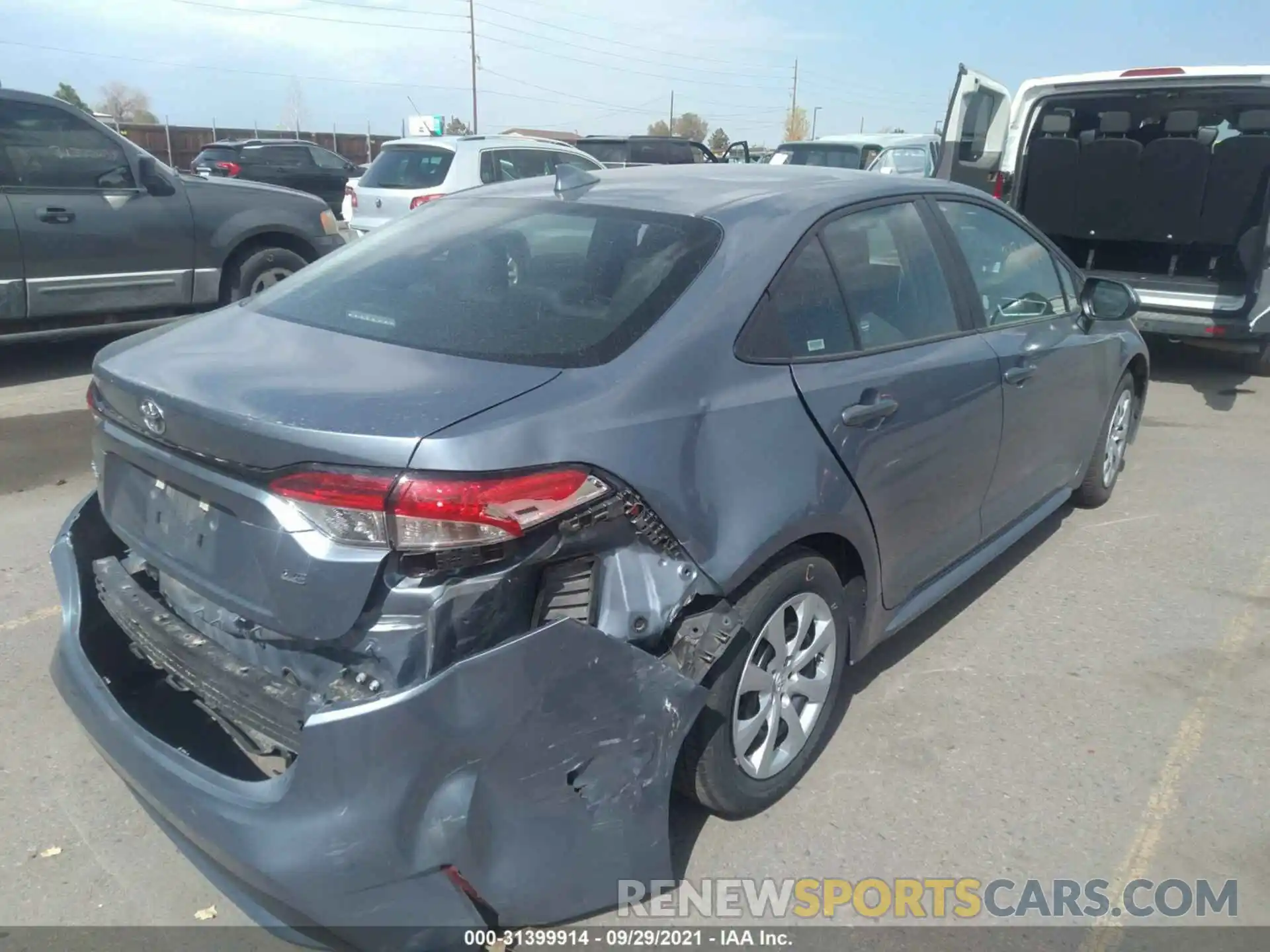 4 Photograph of a damaged car 5YFEPMAEXMP247122 TOYOTA COROLLA 2021