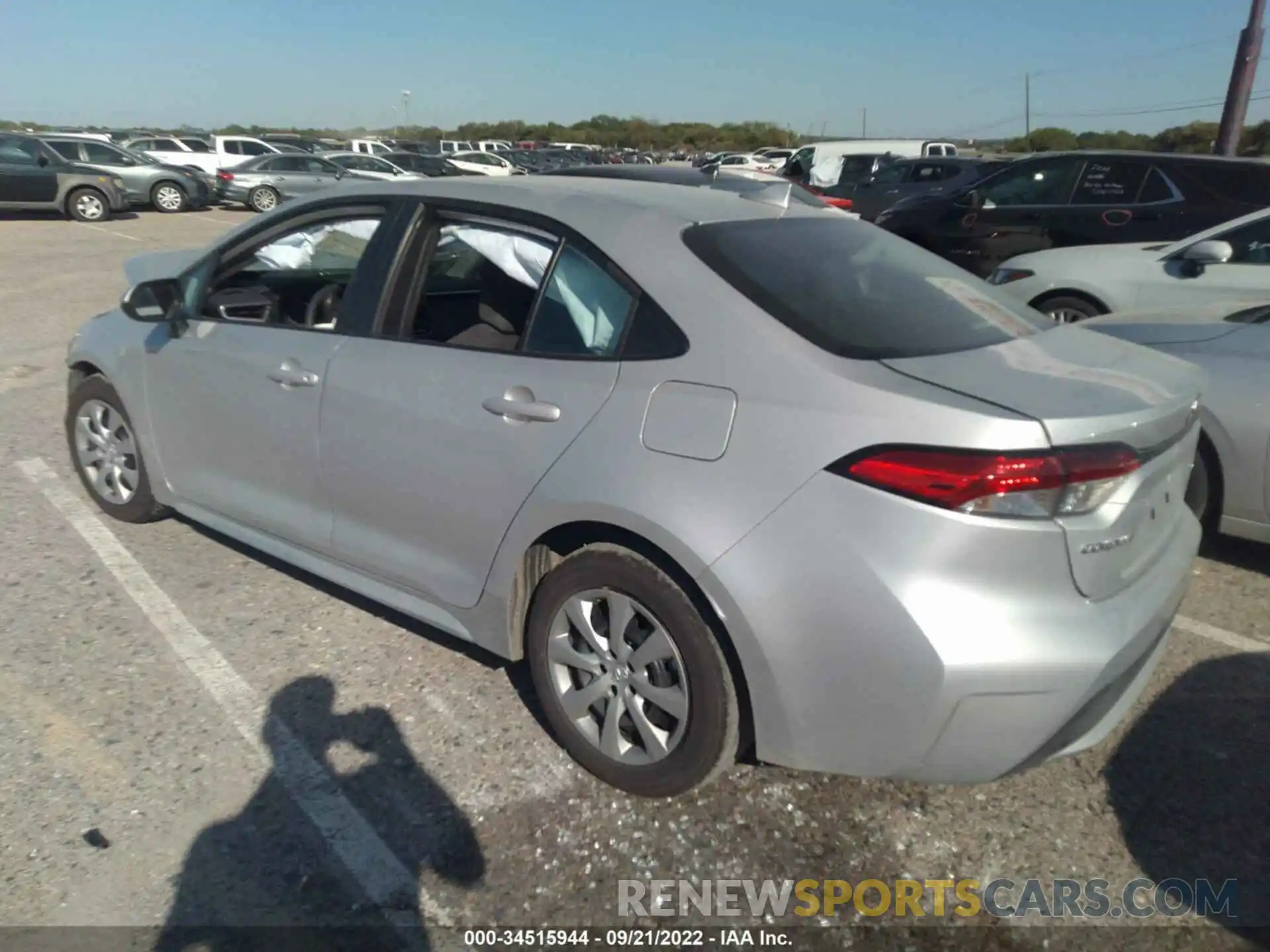 3 Photograph of a damaged car 5YFEPMAEXMP253695 TOYOTA COROLLA 2021