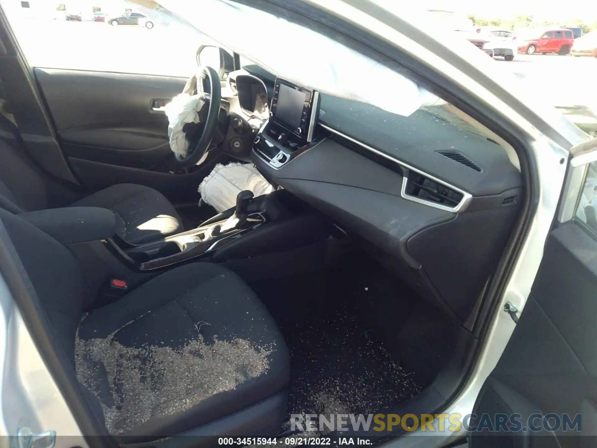 5 Photograph of a damaged car 5YFEPMAEXMP253695 TOYOTA COROLLA 2021