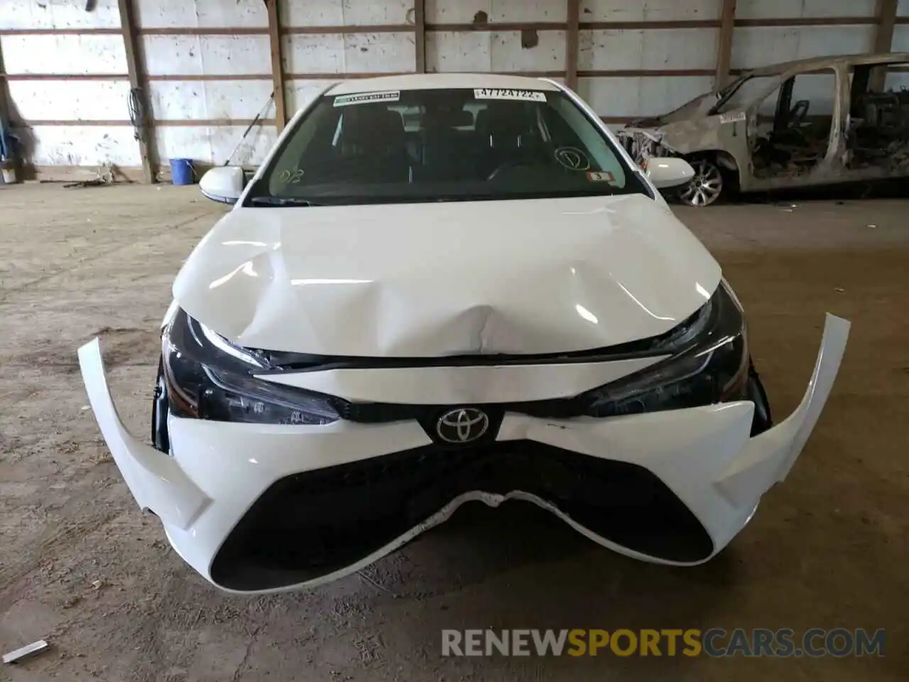 9 Photograph of a damaged car 5YFEPMAEXMP256046 TOYOTA COROLLA 2021