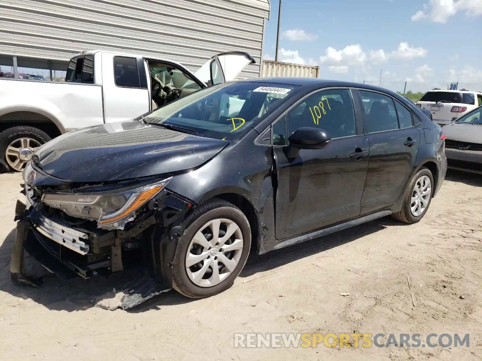 2 Photograph of a damaged car 5YFEPMAEXMP260100 TOYOTA COROLLA 2021