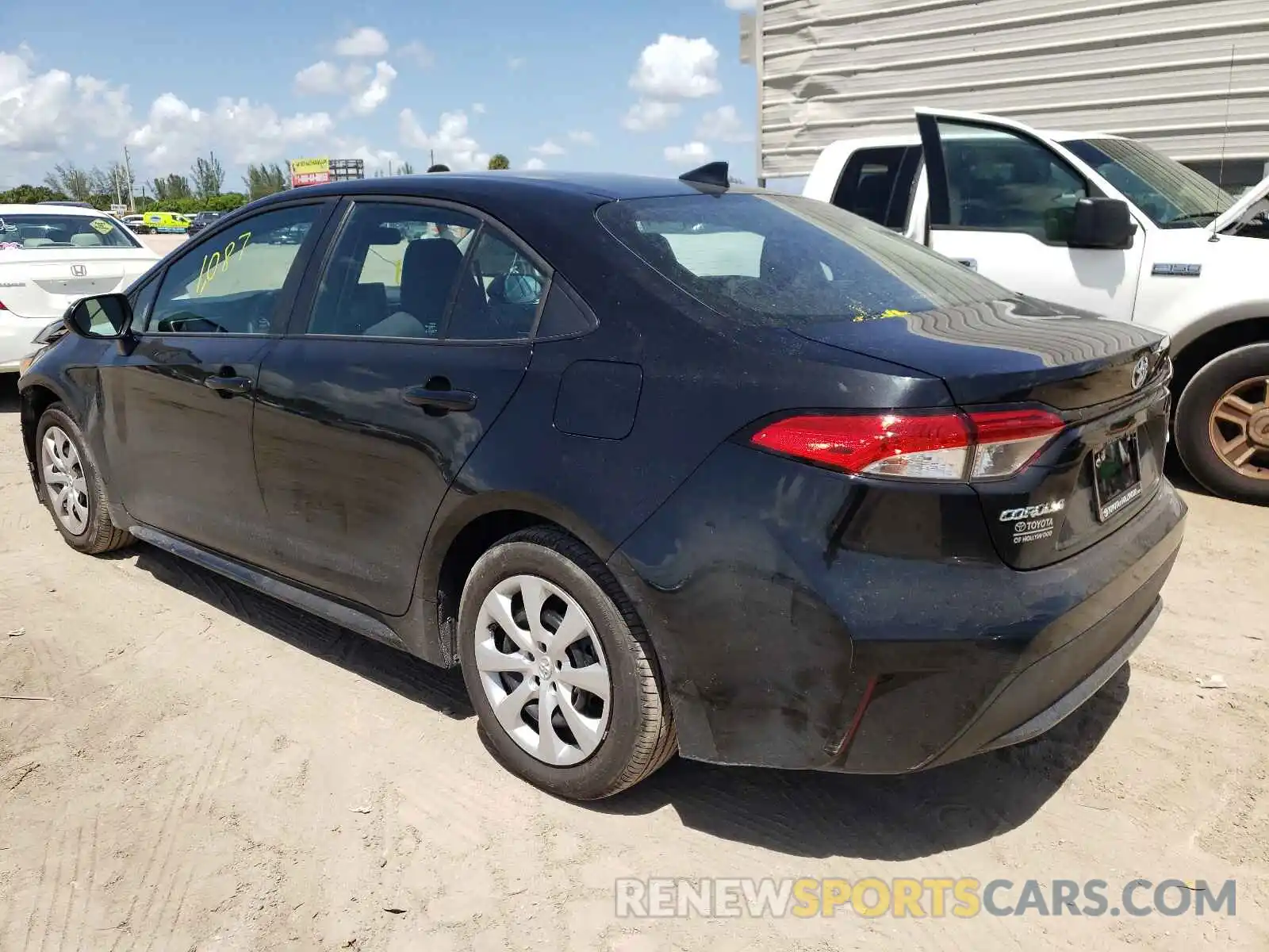 3 Photograph of a damaged car 5YFEPMAEXMP260100 TOYOTA COROLLA 2021