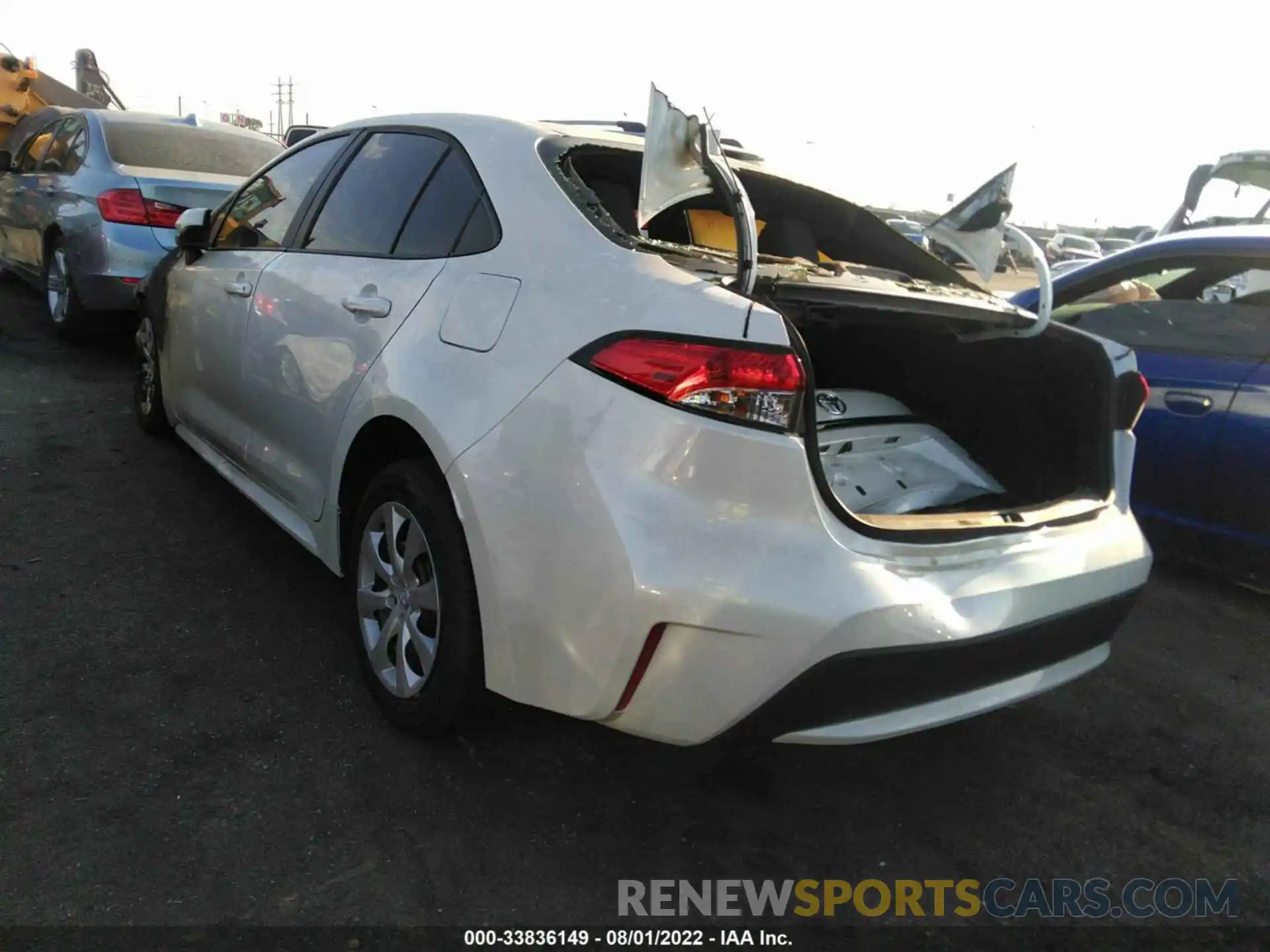 3 Photograph of a damaged car 5YFEPMAEXMP262462 TOYOTA COROLLA 2021