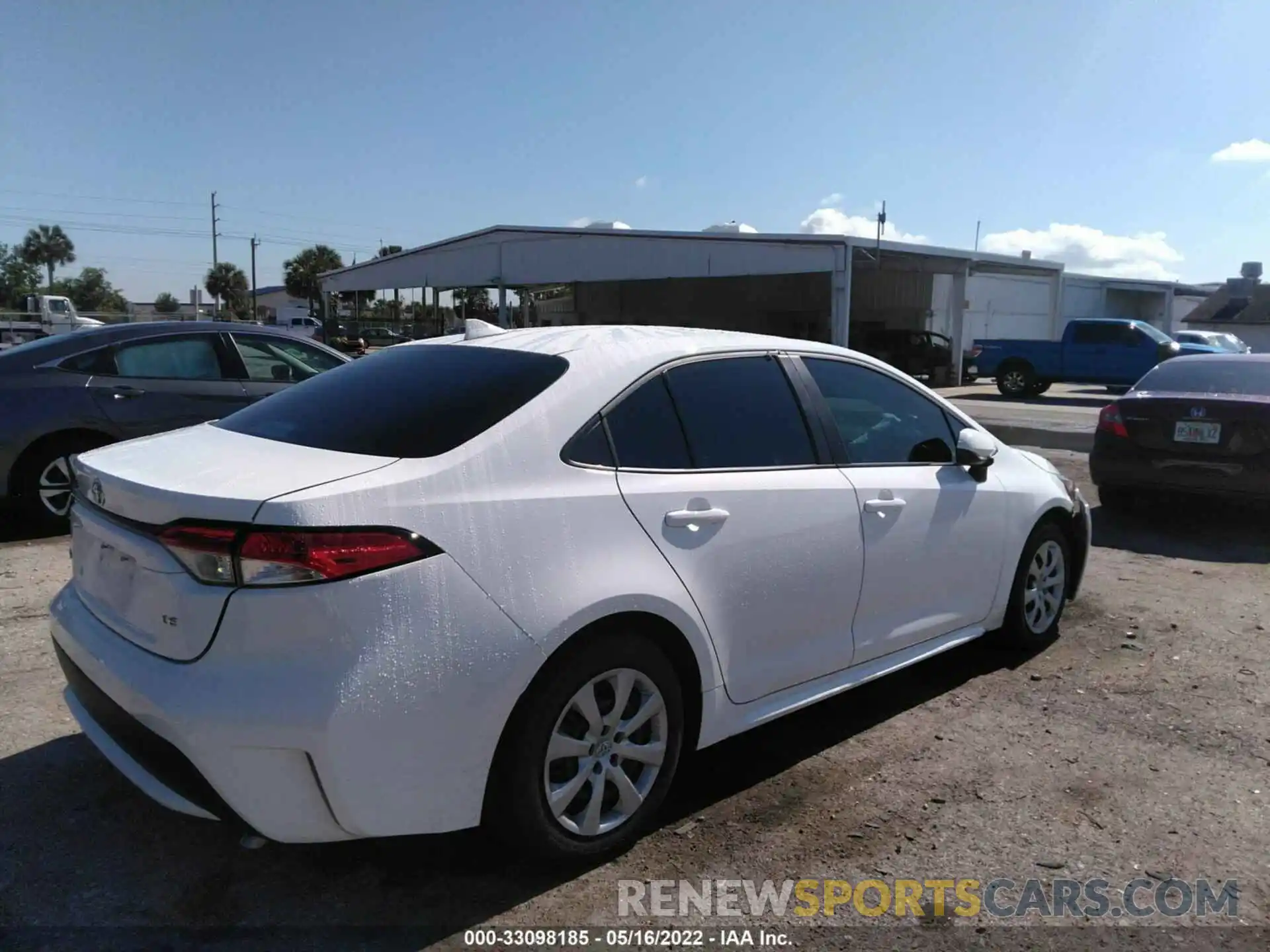 4 Photograph of a damaged car 5YFEPMAEXMP265796 TOYOTA COROLLA 2021