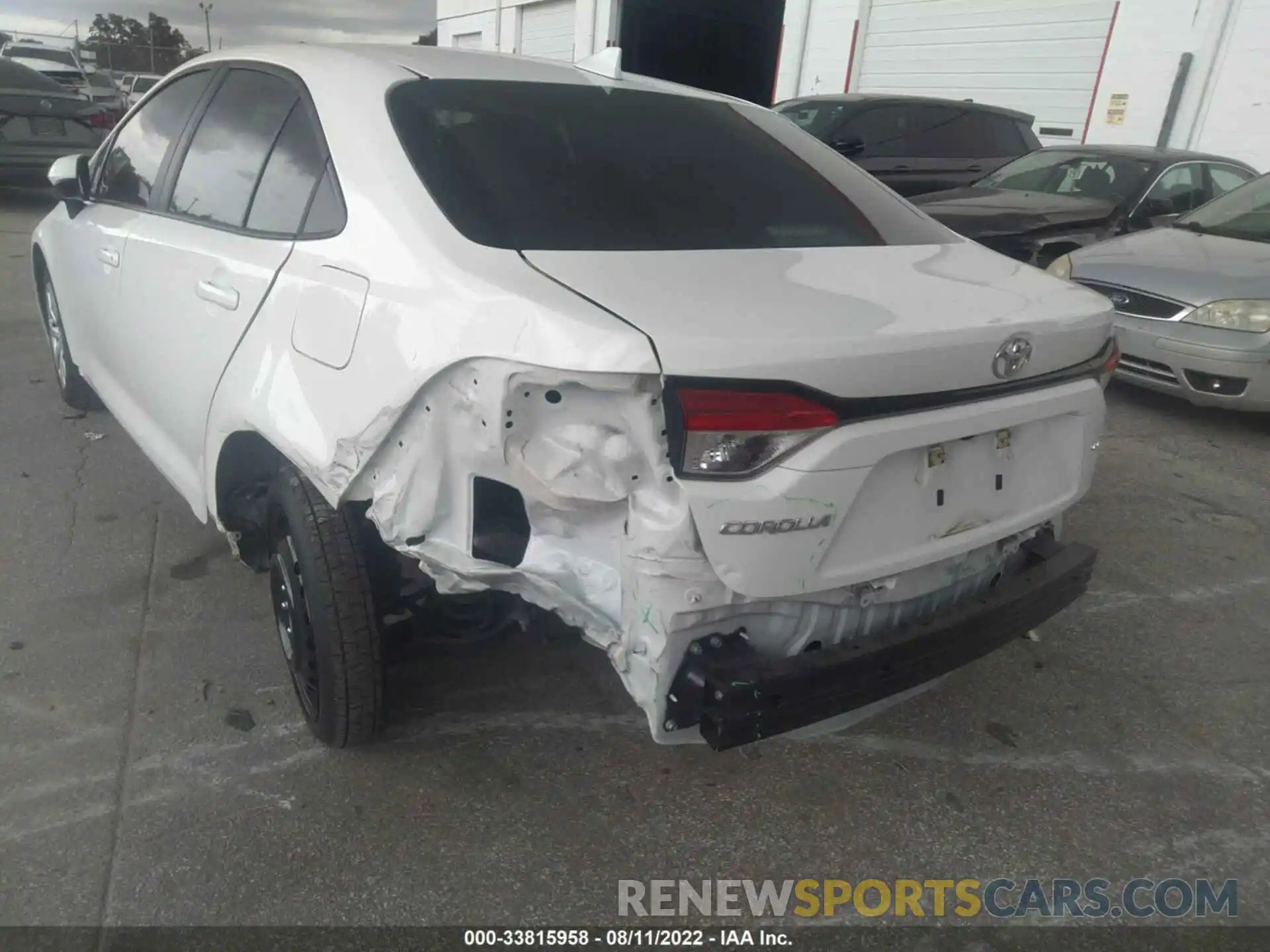 6 Photograph of a damaged car 5YFEPMAEXMP267175 TOYOTA COROLLA 2021