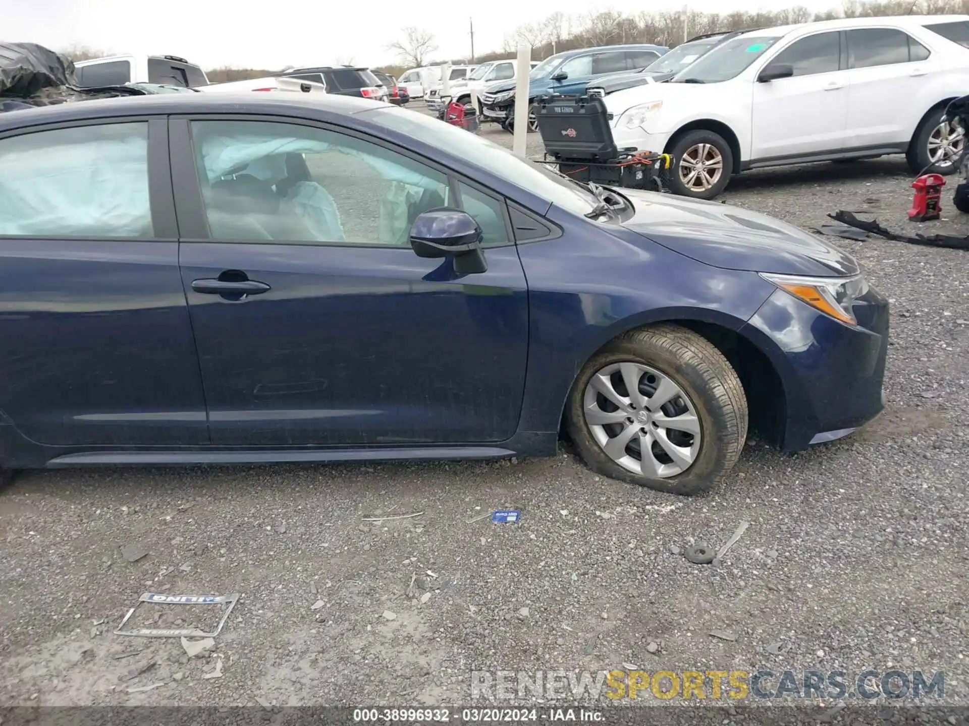 14 Photograph of a damaged car 5YFEPMAEXMP268293 TOYOTA COROLLA 2021