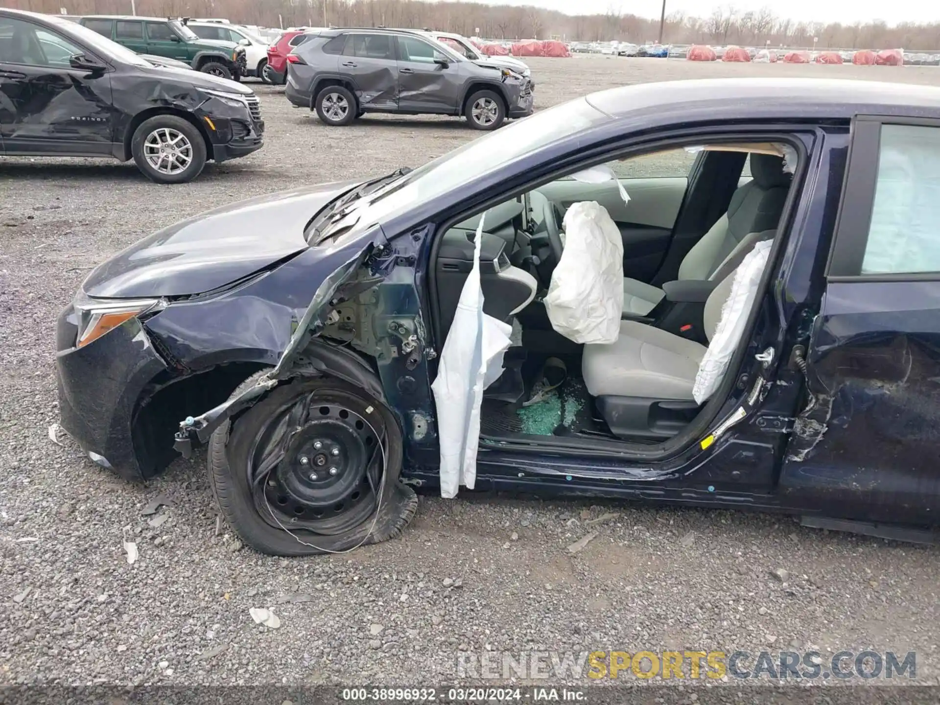 15 Photograph of a damaged car 5YFEPMAEXMP268293 TOYOTA COROLLA 2021