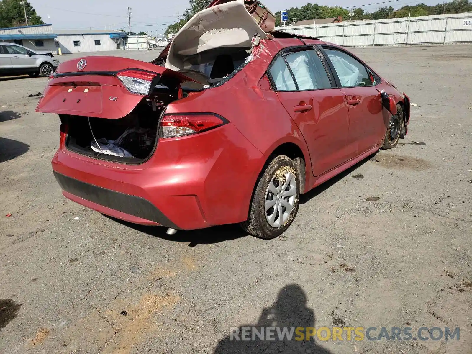 4 Photograph of a damaged car 5YFEPMAEXMP270884 TOYOTA COROLLA 2021