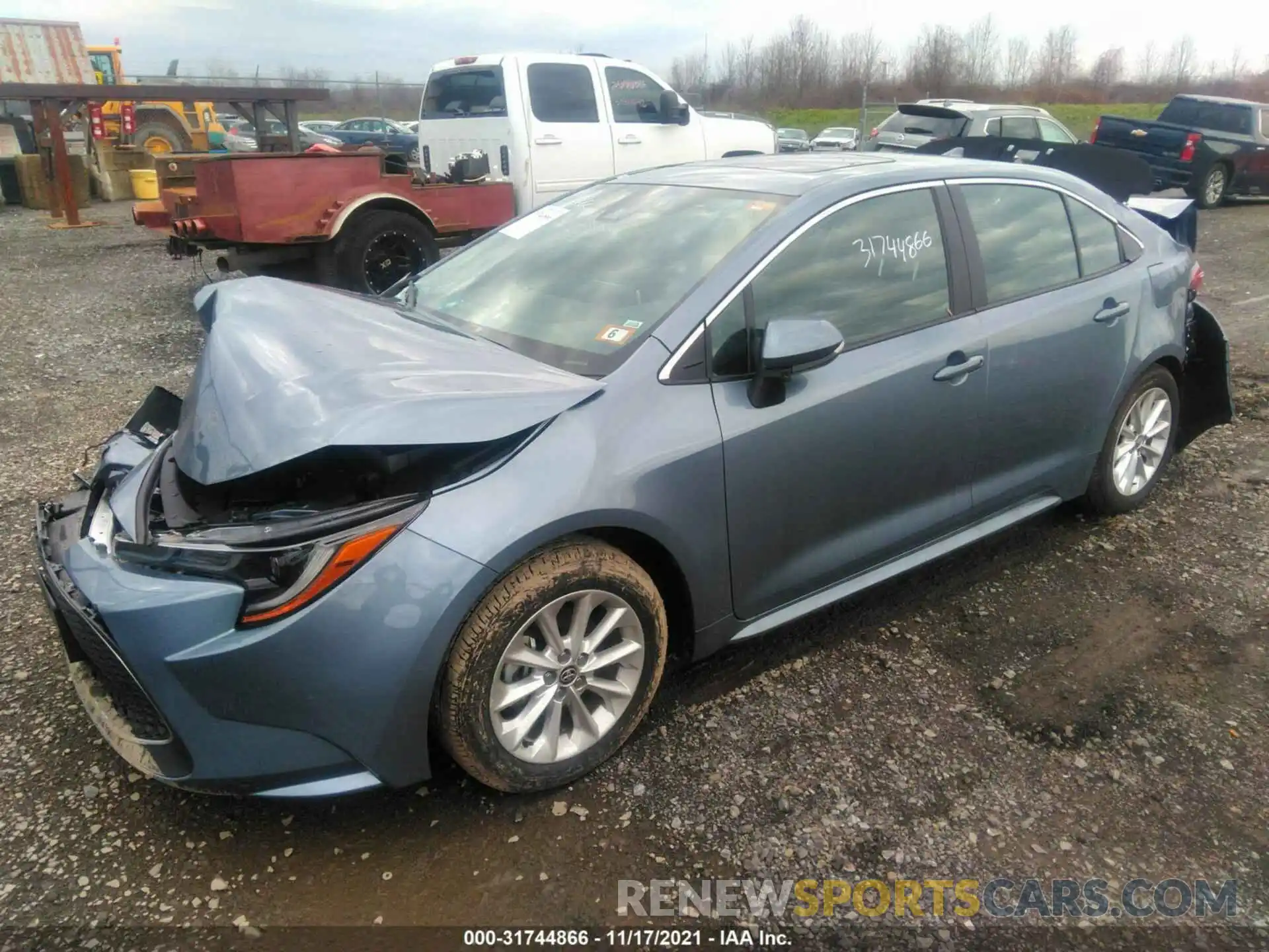 2 Photograph of a damaged car 5YFFPMAE5MP206594 TOYOTA COROLLA 2021