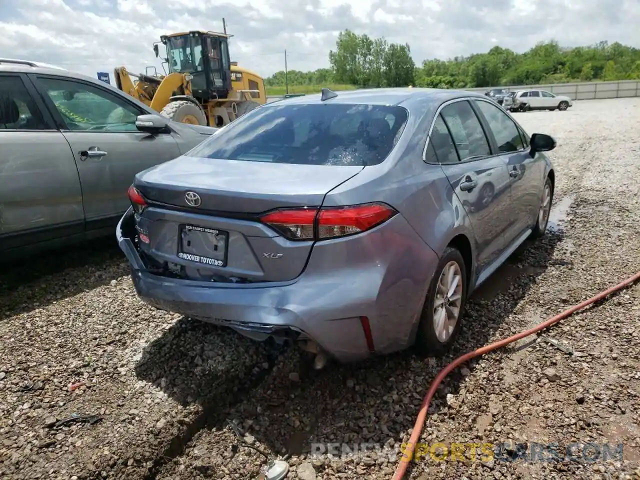 4 Photograph of a damaged car 5YFFPMAE6MP258168 TOYOTA COROLLA 2021