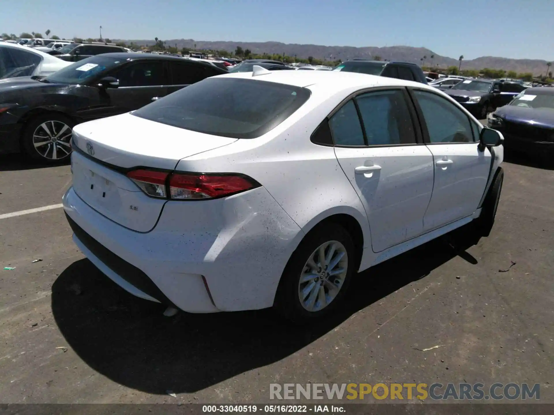 4 Photograph of a damaged car 5YFHPMAE0MP248034 TOYOTA COROLLA 2021