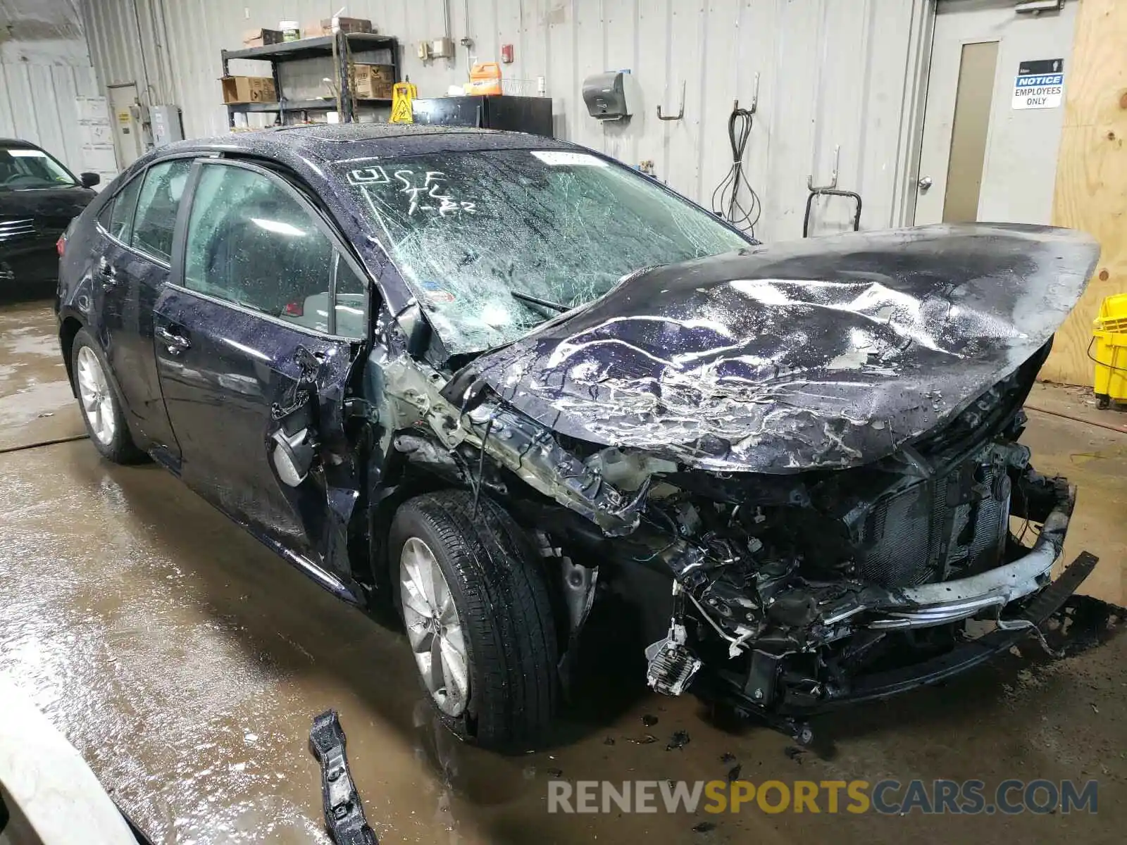 1 Photograph of a damaged car 5YFHPMAE3MP162894 TOYOTA COROLLA 2021