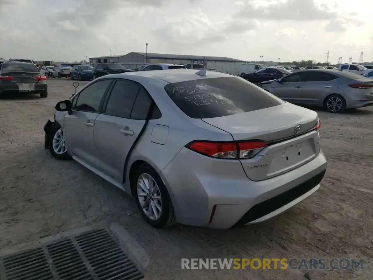 3 Photograph of a damaged car 5YFHPMAE3MP176844 TOYOTA COROLLA 2021