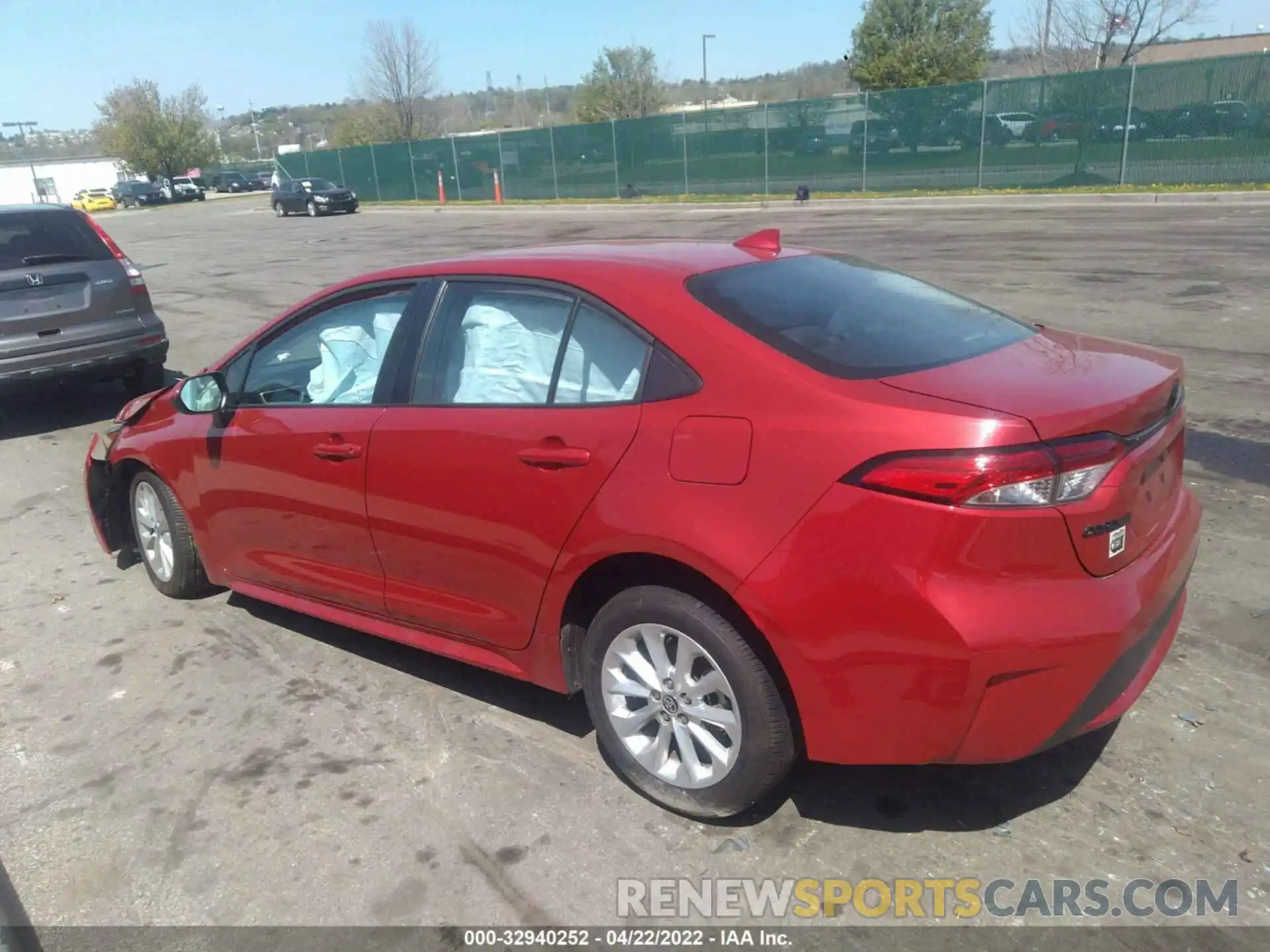 3 Photograph of a damaged car 5YFHPMAE3MP231745 TOYOTA COROLLA 2021