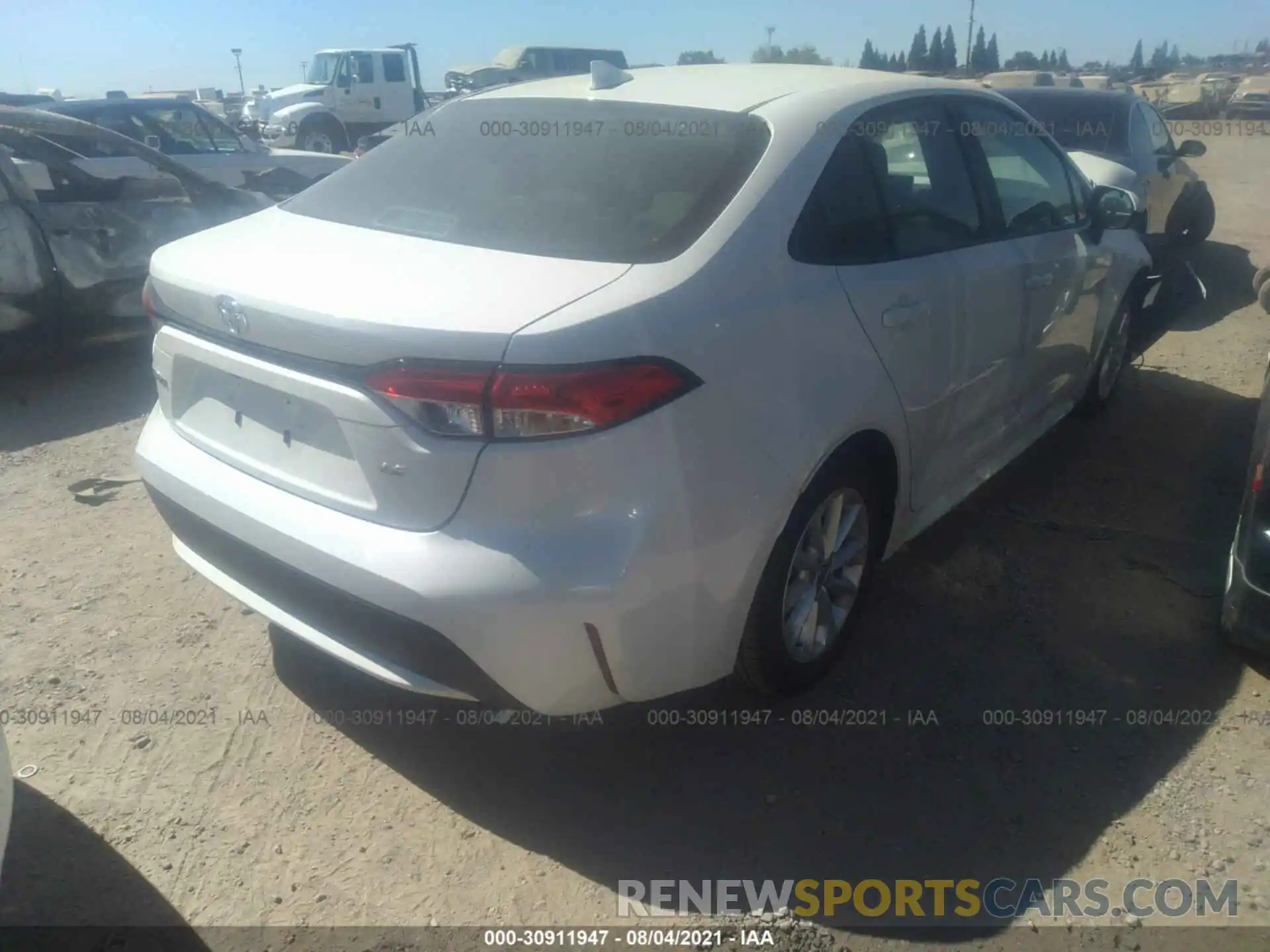 4 Photograph of a damaged car 5YFHPMAE6MP223817 TOYOTA COROLLA 2021