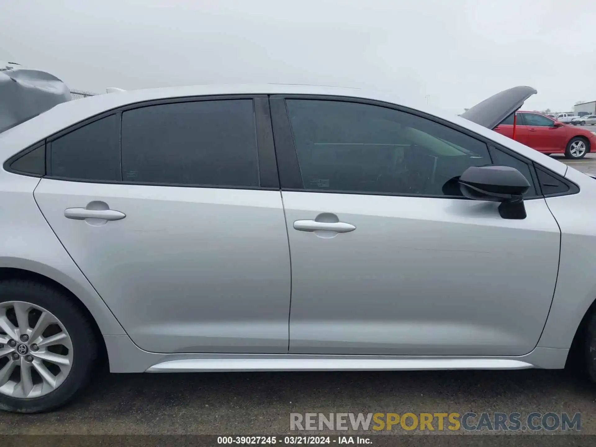 14 Photograph of a damaged car 5YFHPMAEXMP194855 TOYOTA COROLLA 2021