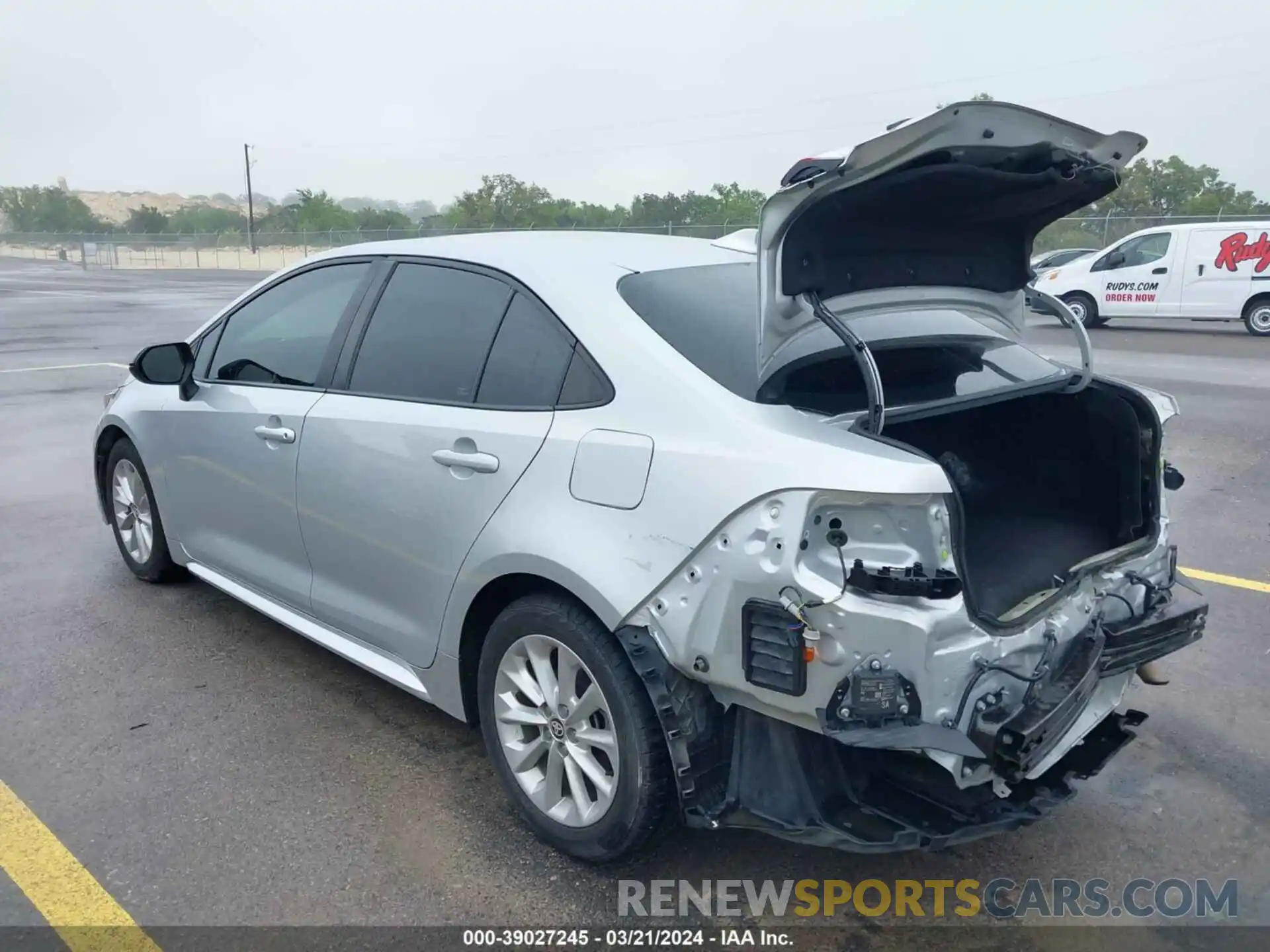 3 Photograph of a damaged car 5YFHPMAEXMP194855 TOYOTA COROLLA 2021