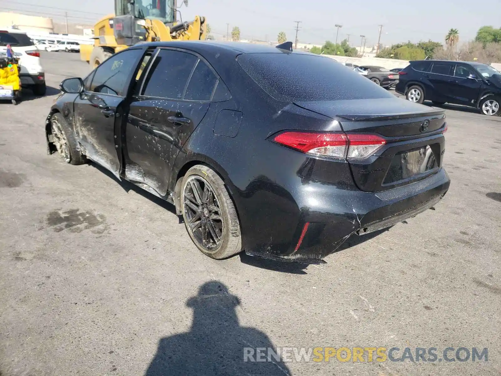 3 Photograph of a damaged car 5YFM4MCE4MP066910 TOYOTA COROLLA 2021