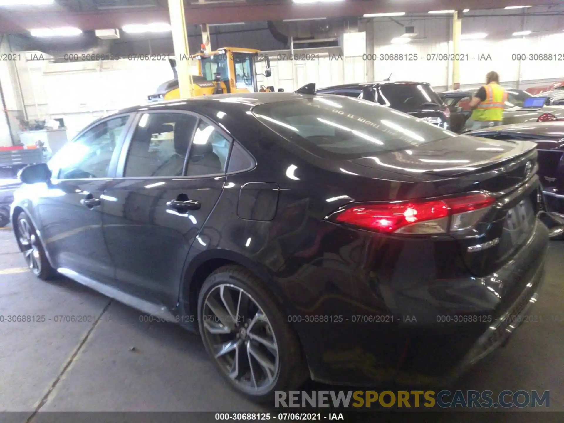 3 Photograph of a damaged car 5YFP4MCE1MP063671 TOYOTA COROLLA 2021