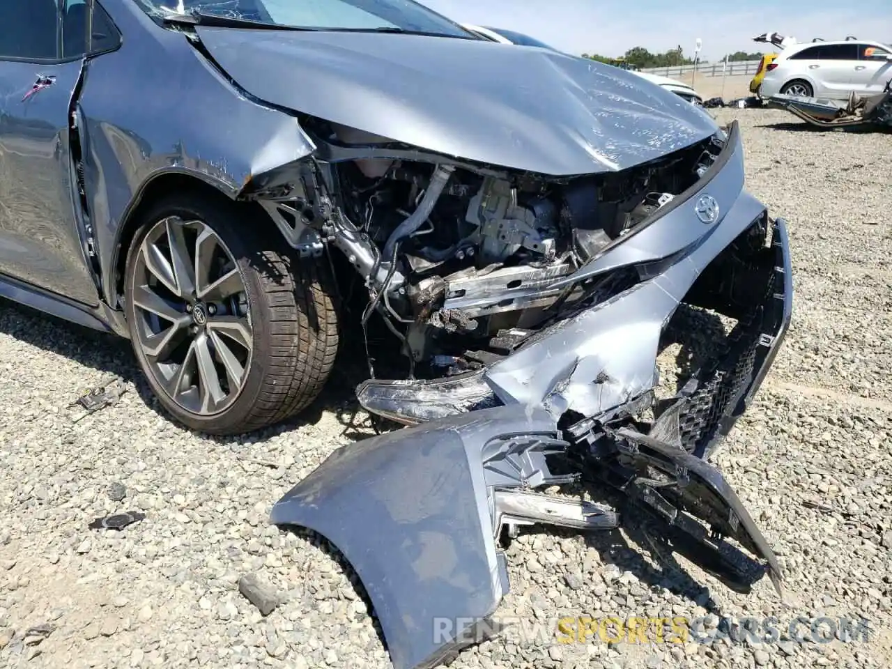 9 Photograph of a damaged car 5YFP4MCE2MP072198 TOYOTA COROLLA 2021