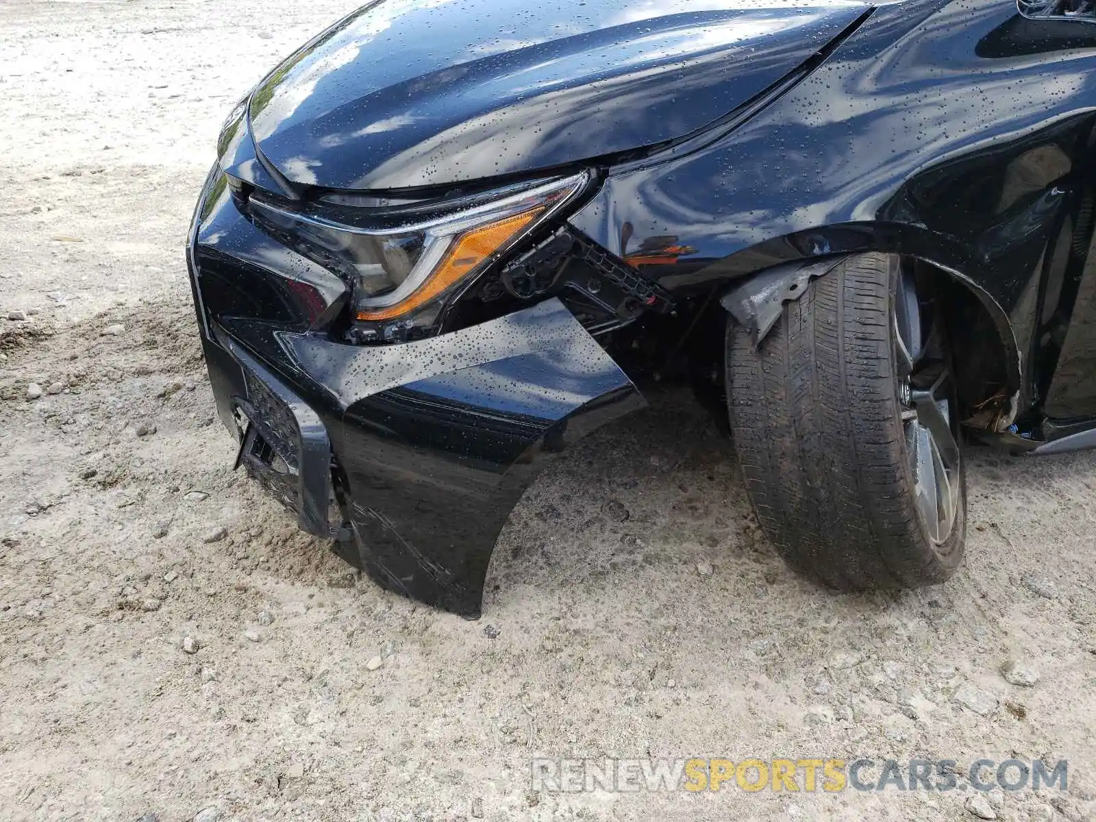 9 Photograph of a damaged car 5YFP4MCE2MP077577 TOYOTA COROLLA 2021