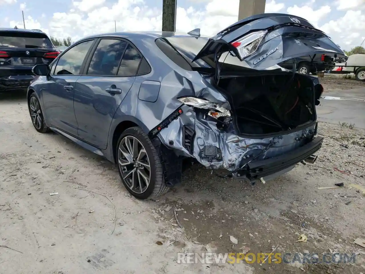 3 Photograph of a damaged car 5YFP4MCE2MP096016 TOYOTA COROLLA 2021