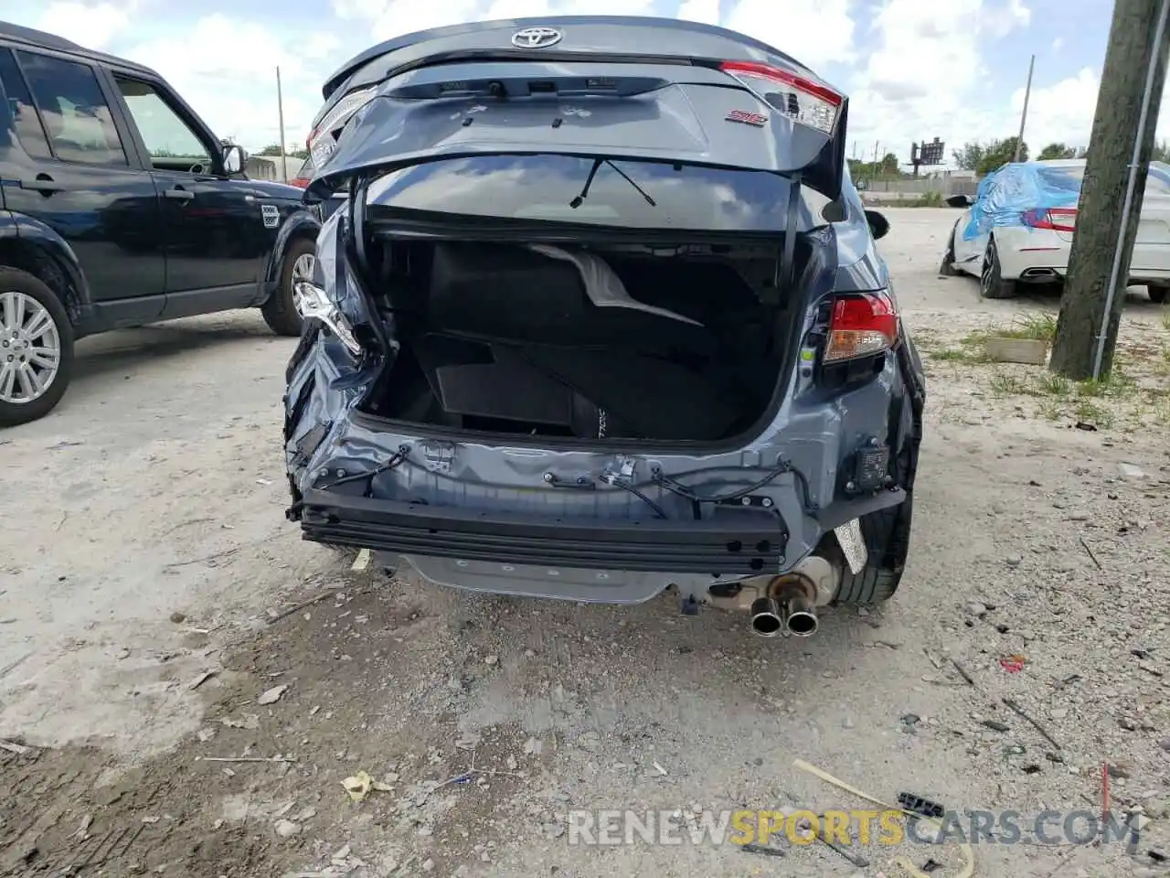 9 Photograph of a damaged car 5YFP4MCE2MP096016 TOYOTA COROLLA 2021