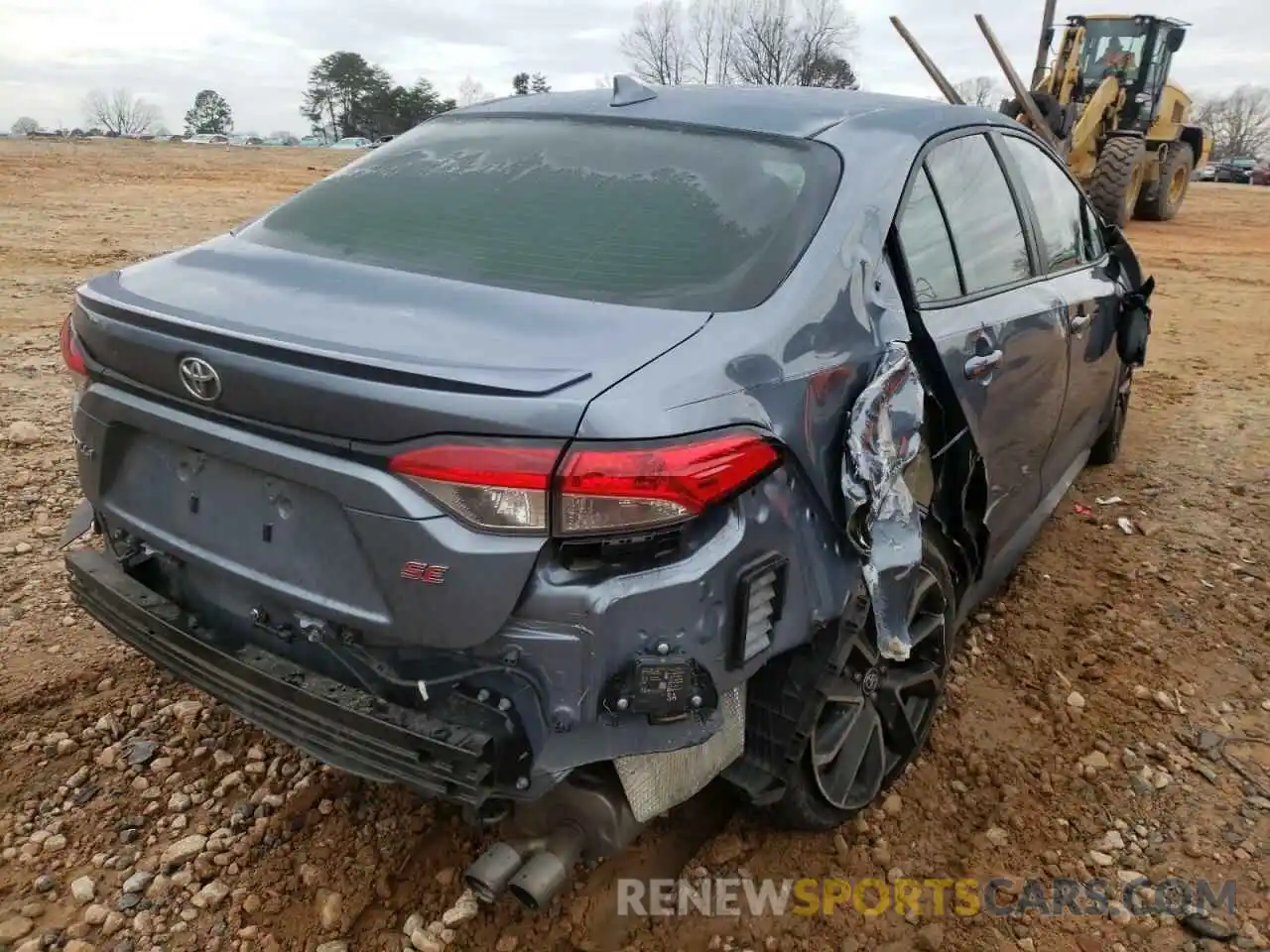 4 Photograph of a damaged car 5YFP4MCE4MP064961 TOYOTA COROLLA 2021