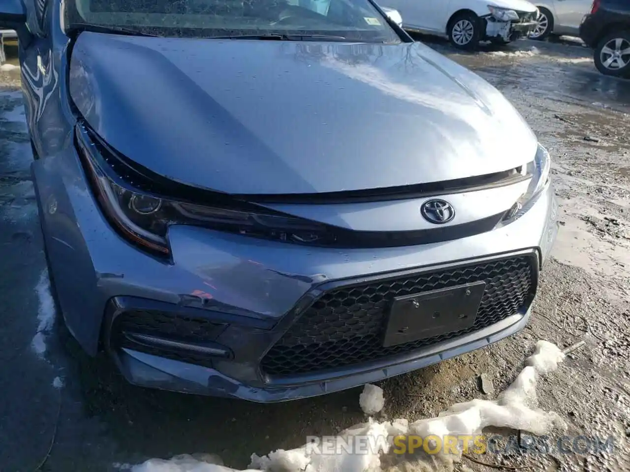 9 Photograph of a damaged car 5YFP4MCE7MP075310 TOYOTA COROLLA 2021