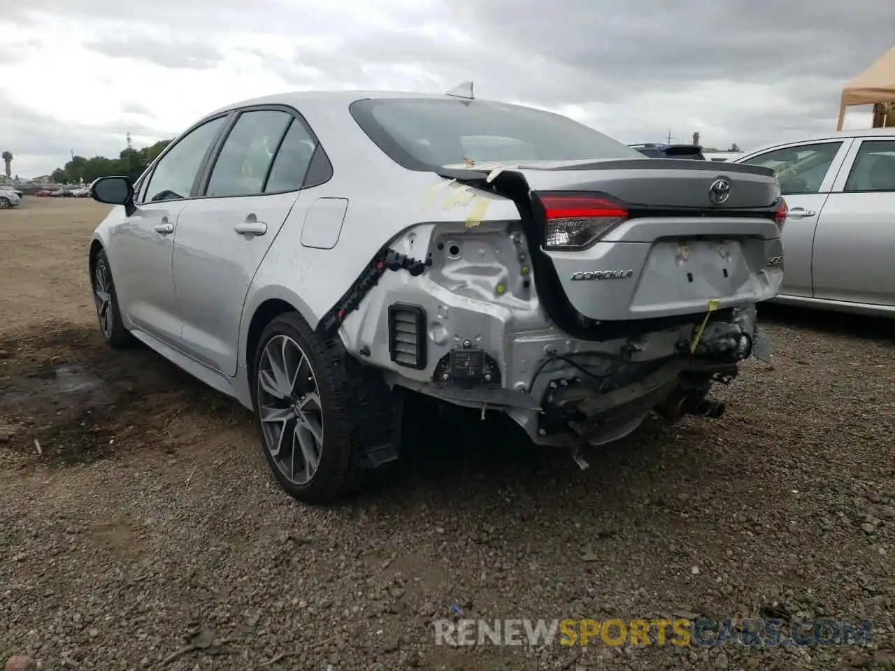 3 Photograph of a damaged car 5YFP4MCE9MP063563 TOYOTA COROLLA 2021