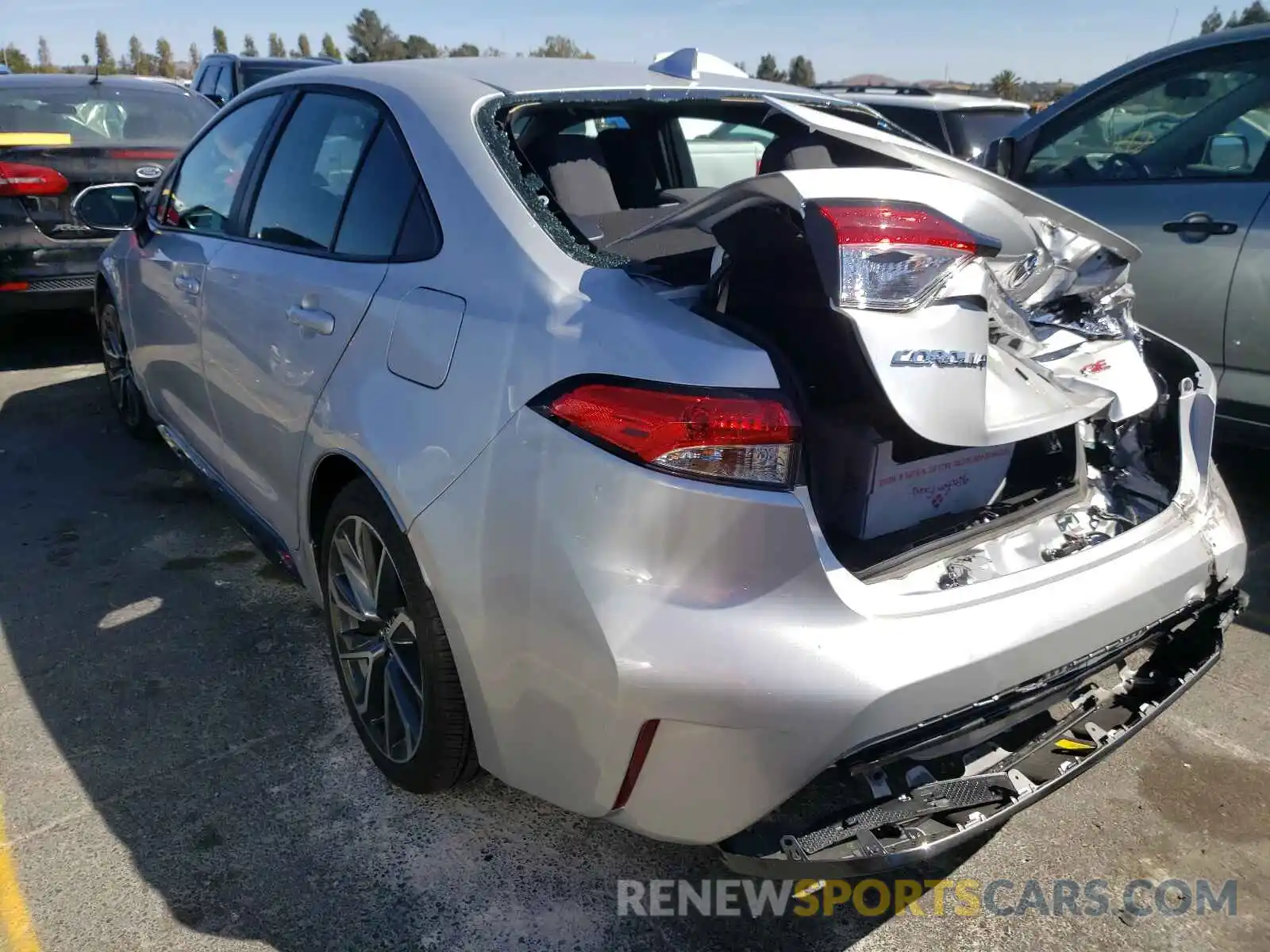 3 Photograph of a damaged car 5YFP4MCE9MP068715 TOYOTA COROLLA 2021