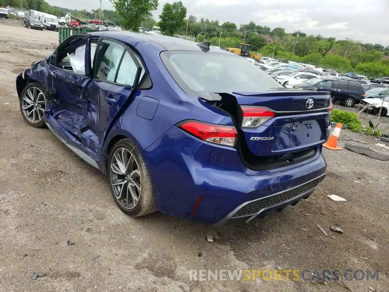 3 Photograph of a damaged car 5YFP4MCE9MP083473 TOYOTA COROLLA 2021