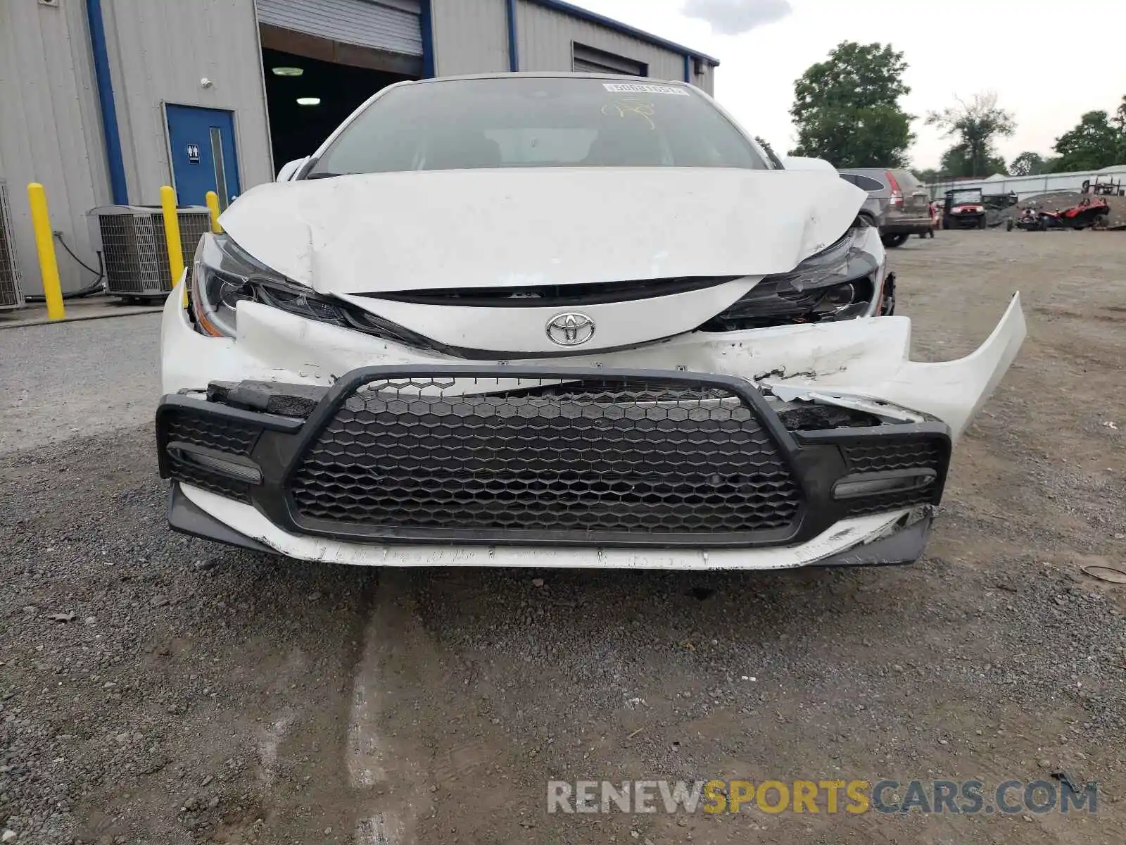 9 Photograph of a damaged car 5YFP4MCEXMP077276 TOYOTA COROLLA 2021