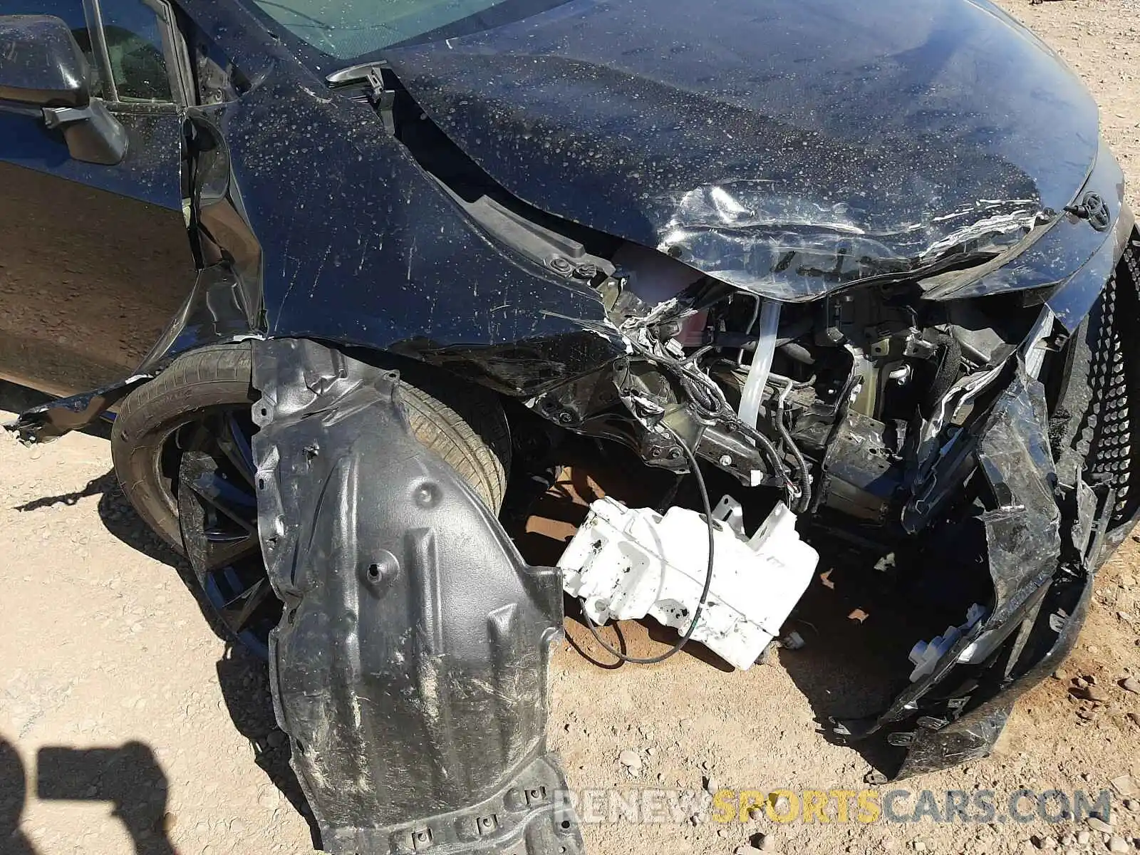 9 Photograph of a damaged car 5YFS4MCE0MP058522 TOYOTA COROLLA 2021