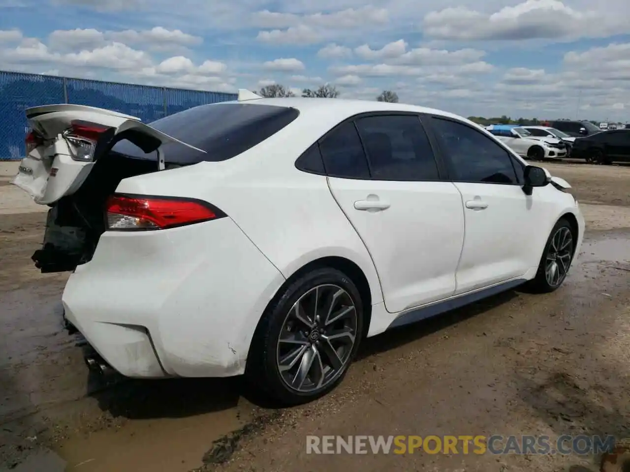 3 Photograph of a damaged car 5YFS4MCE0MP066071 TOYOTA COROLLA 2021